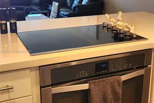 1000 Parkview Dr, Hallandale Beach, FL 33009 - Photo 5