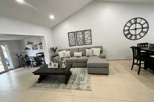 4533 SW 143rd Pl, Miami, FL 33175 - Photo 3