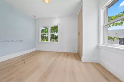 178 NE 45th St, Miami, FL 33137 - Photo 27