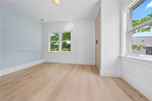 178 NE 45th St, Miami, FL 33137 - Photo 27