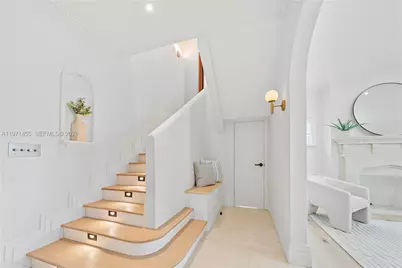 178 NE 45th St, Miami, FL 33137 - Photo 25