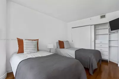 1717 N Bayshore Dr #A-2740, Miami, FL 33132 - Photo 7