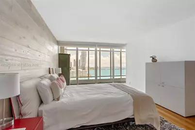 1717 N Bayshore Dr #A-2740, Miami, FL 33132 - Photo 5