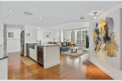 1717 N Bayshore Dr #A-2740, Miami, FL 33132 - Photo 3