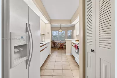900 SW 125th Way #409R, Pembroke Pines, FL 33027 - Photo 7