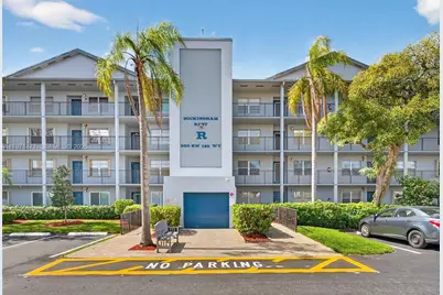 900 SW 125th Way #409R, Pembroke Pines, FL 33027 - Photo 1