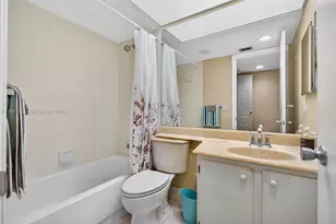 900 SW 125th Way, Pembroke Pines, FL 33027 - Photo 25