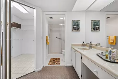 900 SW 125th Way #409R, Pembroke Pines, FL 33027 - Photo 17