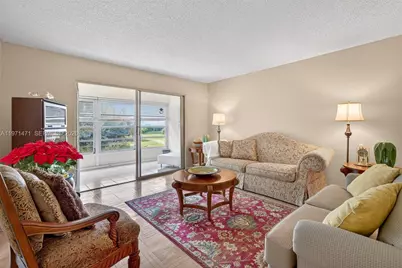 900 SW 125th Way #409R, Pembroke Pines, FL 33027 - Photo 5