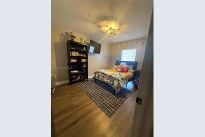 11155 NW 27th Pl, Sunrise, FL 33322 - Photo 9