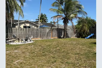 11155 NW 27th Pl, Sunrise, FL 33322 - Photo 21