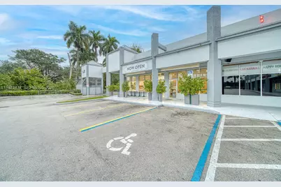 Restaurant For Sale On Busy Biscayne Boulevard, North Miami Beach, FL 33160 - Photo 25