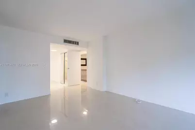 20347 W Country Club Dr #TH15, Aventura, FL 33180 - Photo 17