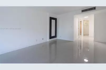 20347 W Country Club Dr #TH15, Aventura, FL 33180 - Photo 15