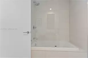 2900 NE 7th Ave, Miami, FL 33137 - Photo 23