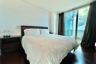 888 Biscayne Blvd, Miami, FL 33132 - Photo 7