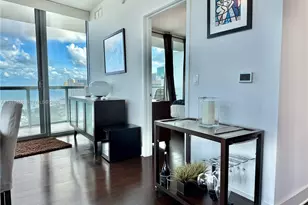 888 Biscayne Blvd, Miami, FL 33132 - Photo 11