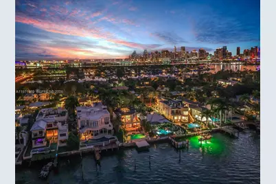 279 N Hibiscus Dr, Miami Beach, FL 33139 - Photo 3