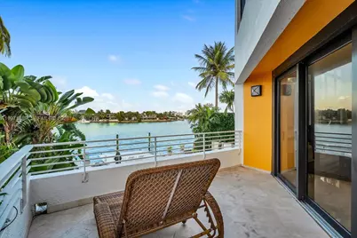 279 N Hibiscus Dr, Miami Beach, FL 33139 - Photo 37