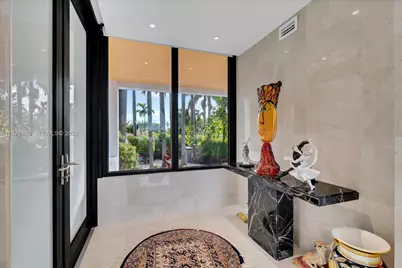 279 N Hibiscus Dr, Miami Beach, FL 33139 - Photo 25