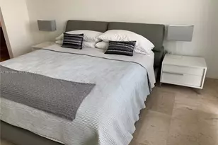 68 SE 6th St, Miami, FL 33131 - Photo 31