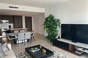 68 SE 6th St, Miami, FL 33131 - Photo 3