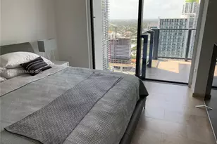 68 SE 6th St, Miami, FL 33131 - Photo 37