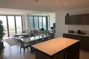 68 SE 6th St, Miami, FL 33131 - Photo 23