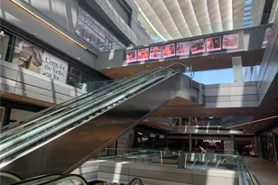 68 SE 6th St, Miami, FL 33131 - Photo 69