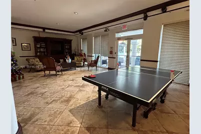 5085 NW 7th St #1002, Miami, FL 33126 - Photo 17