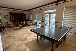 5085 NW 7th St, Miami, FL 33126 - Photo 17