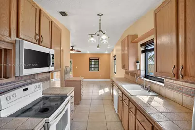 12580 SW 248th Ter, Homestead, FL 33032 - Photo 7