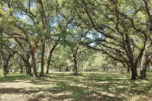 23261 Tuckahoe Rd, Other City - In The State Of Florida, FL 33920 - Photo 29