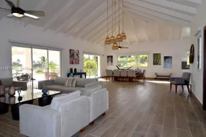 00 Samanes, La Estancia Golf & Country Club, , FL  - Photo 9