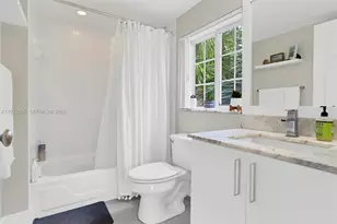 2009 SE 10th Ave, Fort Lauderdale, FL 33316 - Photo 25