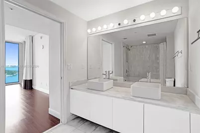 601 NE 36th St #1908, Miami, FL 33137 - Photo 15