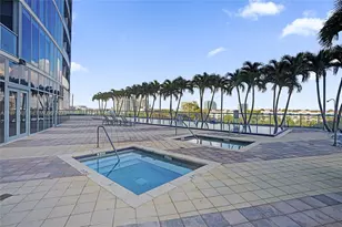 601 NE 36th St, Miami, FL 33137 - Photo 51