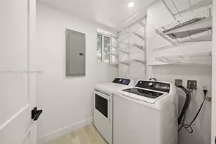 3166 Royal Palm Ave, Miami Beach, FL 33140 - Photo 29