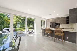 3166 Royal Palm Ave, Miami Beach, FL 33140 - Photo 13