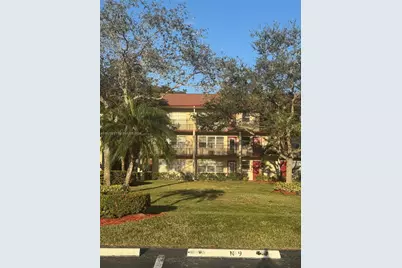 200 SW 132nd Way #207L, Pembroke Pines, FL 33027 - Photo 17