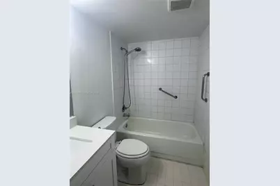 200 SW 132nd Way #207L, Pembroke Pines, FL 33027 - Photo 31