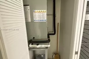 2539 S Bayshore Dr, Miami, FL 33133 - Photo 15