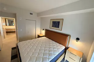 11 NE 6th, Miami, FL 33132 - Photo 9