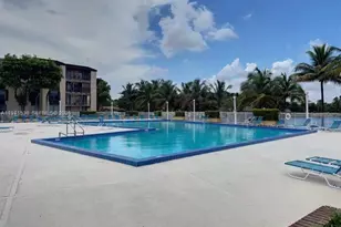 14301 N Kendall Dr, Miami, FL 33186 - Photo 9