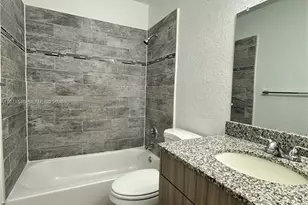 2300 Madison St, Hollywood, FL 33020 - Photo 11