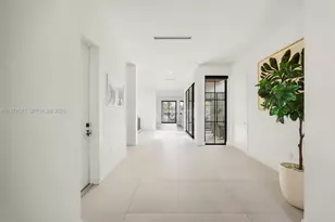 885 NE 76th St, Miami, FL 33138 - Photo 3