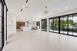 885 NE 76th St, Miami, FL 33138 - Photo 13