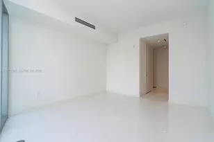 300 Biscayne Blvd Way, Miami, FL 33132 - Photo 23