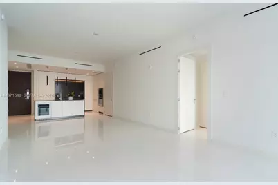 300 Biscayne Blvd Way #5005, Miami, FL 33132 - Photo 9