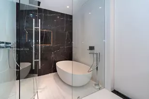 300 Biscayne Blvd Way, Miami, FL 33132 - Photo 27